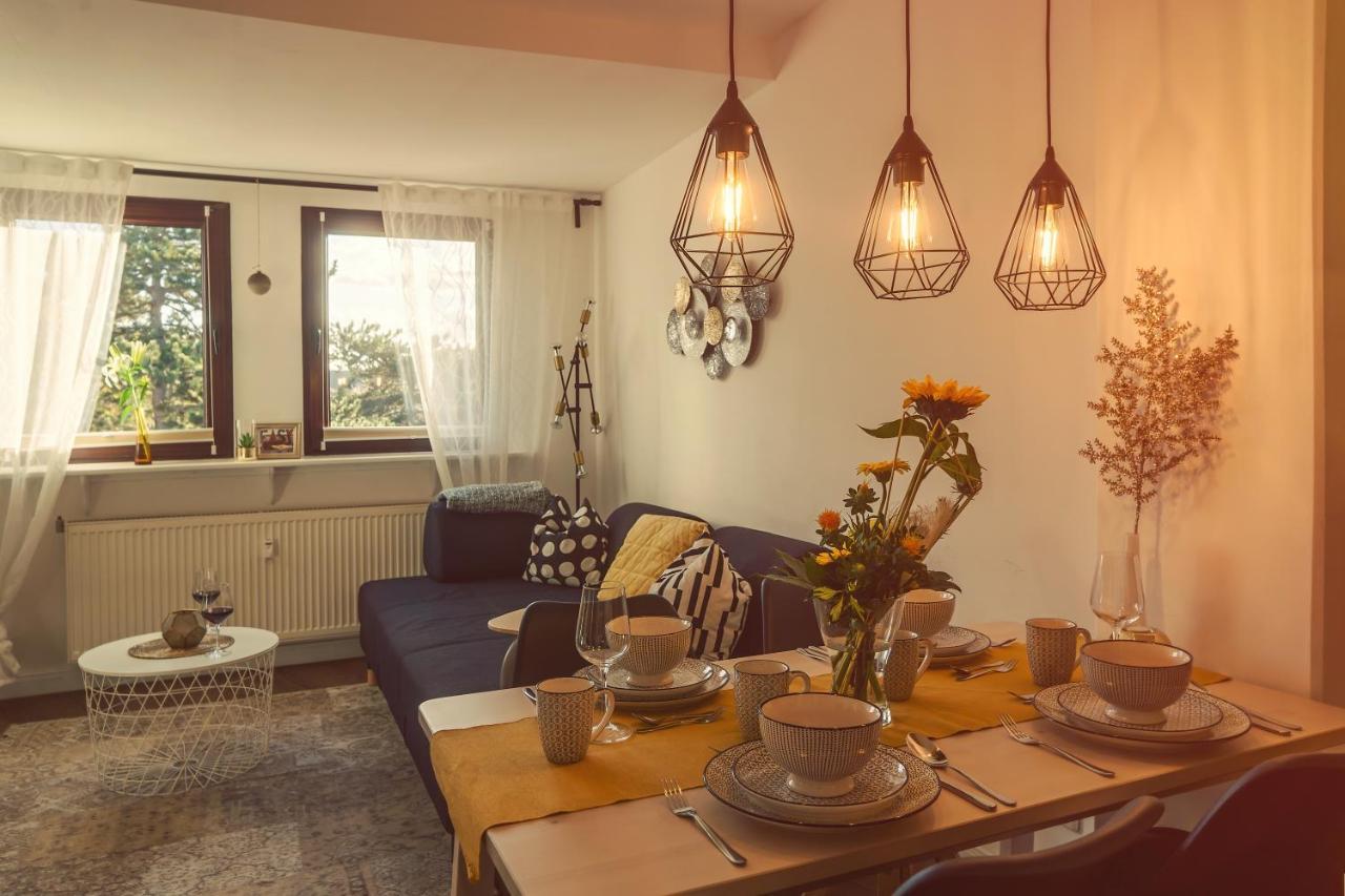 Goldrausch - Glanzvolle Ferienwohnung In Meissen Am Lutherplatz Exterior foto