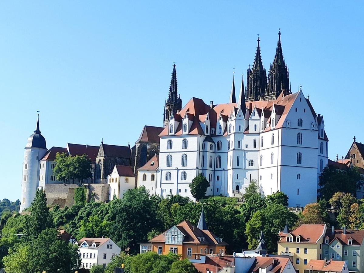 Goldrausch - Glanzvolle Ferienwohnung In Meissen Am Lutherplatz Exterior foto